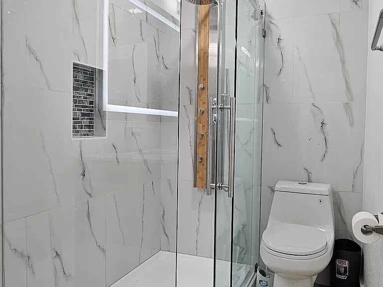 2100 Tanglewilde St #167 — Photo 17