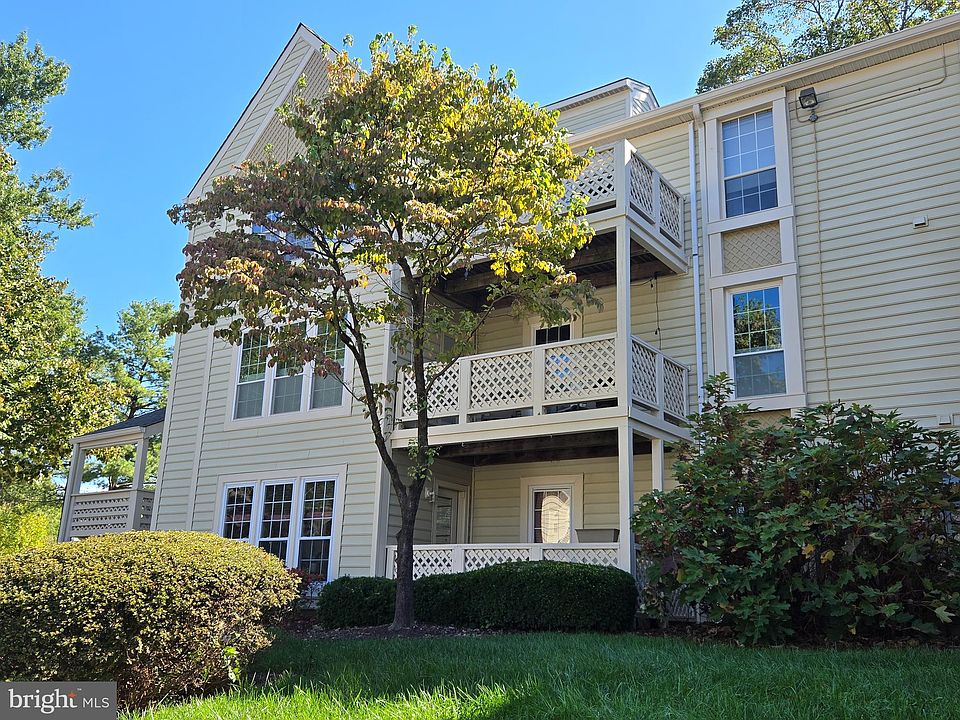 1st image of 7690 Willow Point Dr