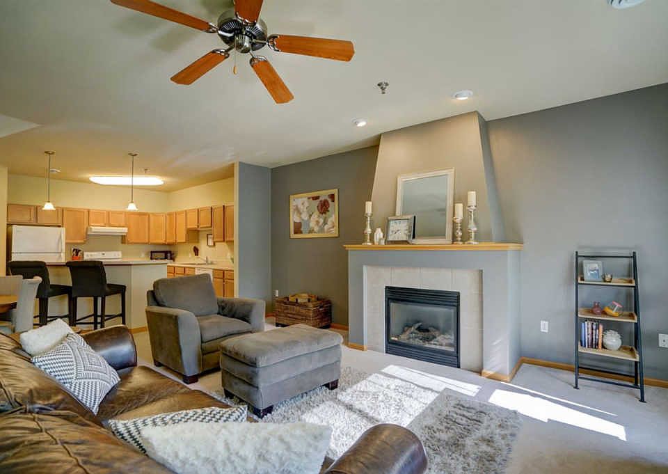 1st image of 326 E Hill Pkwy Unit 7