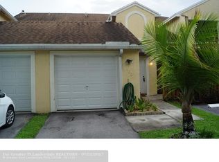 211 SW 95th Ter APT 102, Hollywood, FL 33025