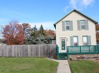 234 Hubbard Ave, Mount Clemens, MI 48043