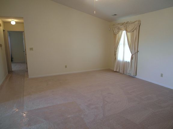 4th image of 7812 Cross Willow Blvd