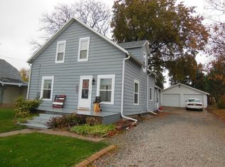 622 Barger Ave, Hebron, NE 68370