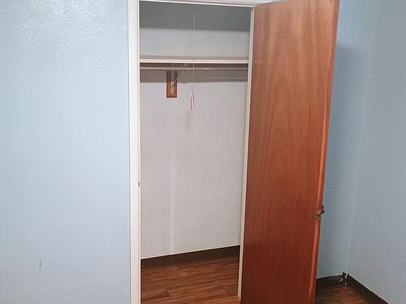 5th image of 321 Hill St