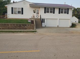 2107 Main St, New Vienna, IA 52065