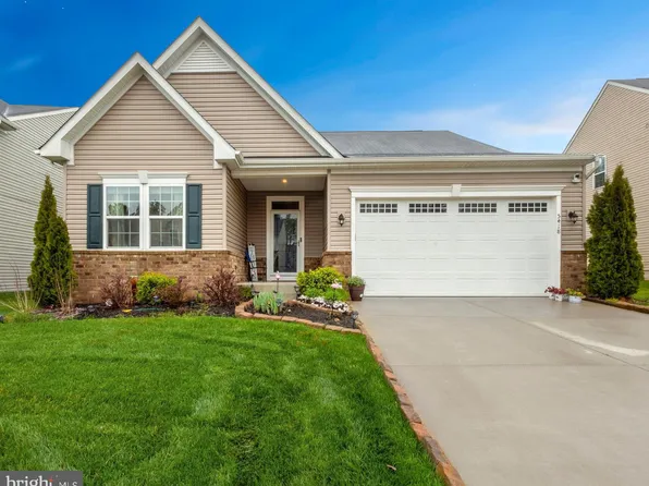 5418 Holley Oak Ln, Fredericksburg, VA 22407
