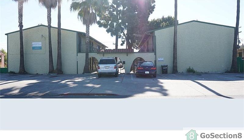 1st image of 3851 Chamoune Ave #5