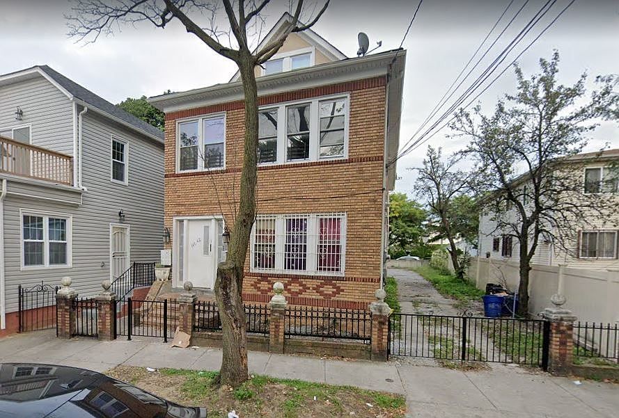 1st image of 14642 Lakewood Ave APT 1