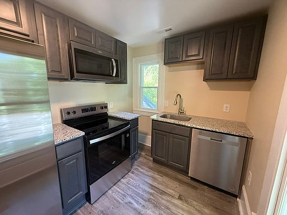 4th image of 820 Rankin Pl #A