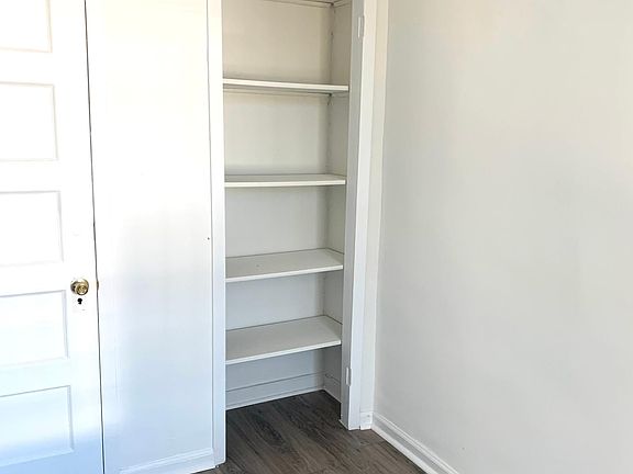 4th image of 2362 85th St Floor 2