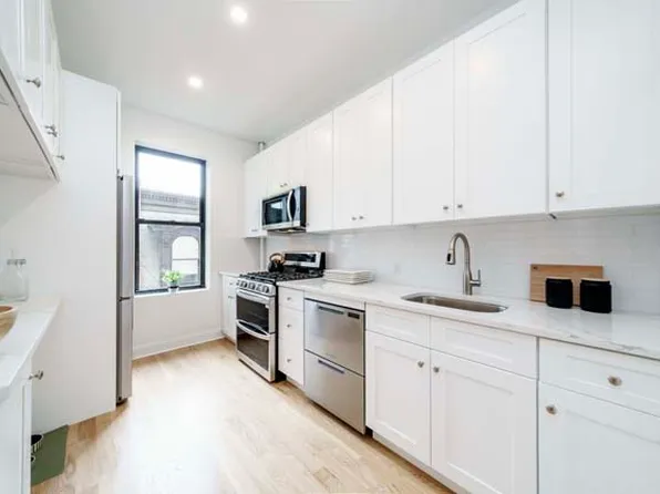 277 Washington Avenue image 8 of 12