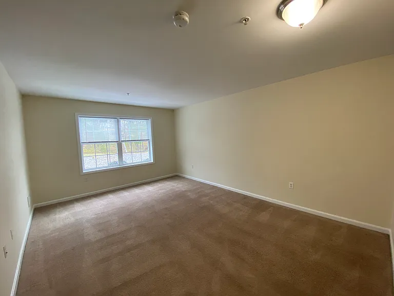 Redstone Apartments — Photo 26