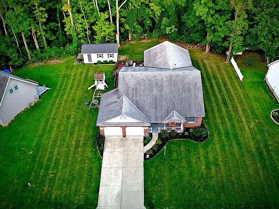 2nd image of 3330 Oak Leaf Ln