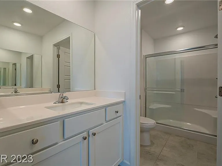689 Omaggio Pl — Photo 18