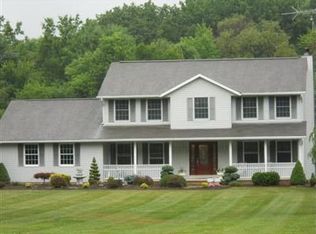 9571 Williams Rd, Diamond, OH 44412