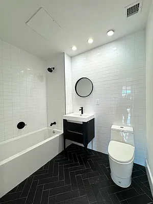 Rented by Pear NYC LLC | media 29