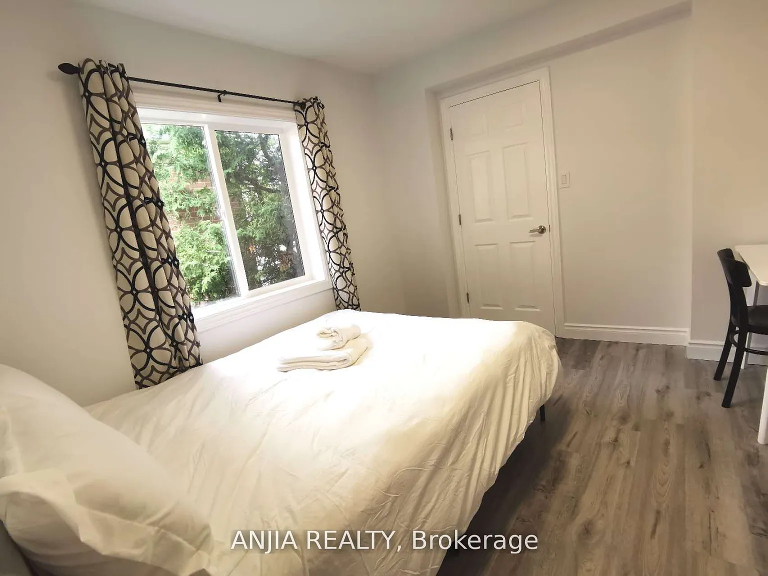 1 bed, $1,850 — Photo 4