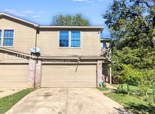 246 Creek Cove Dr, Dallas, TX 75217