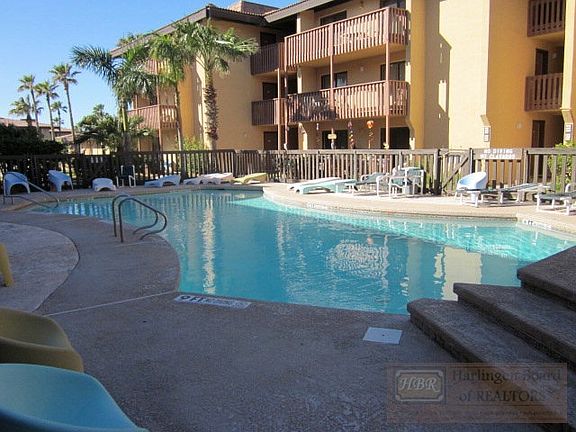 4th image of 6608 Padre Blvd