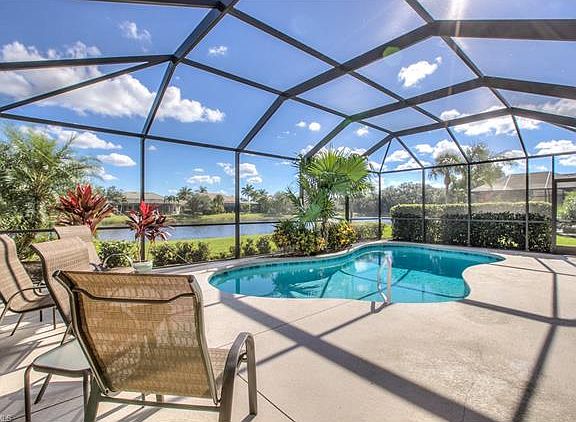 5th image of 3220 Shady Bend Way