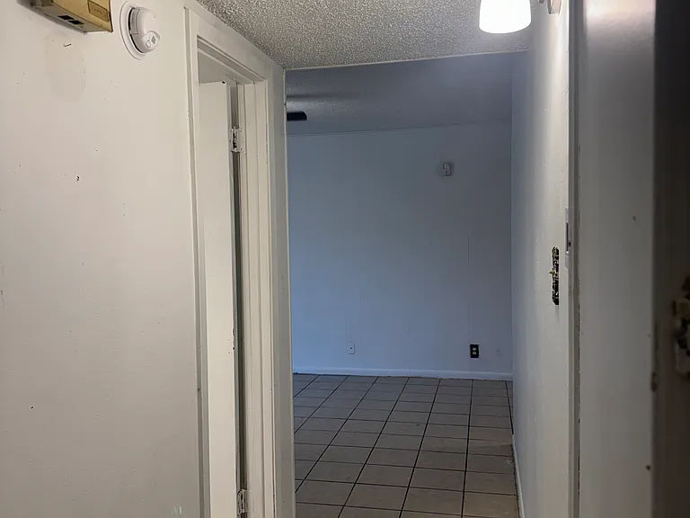 2620 Avenue H #2622 — Photo 2