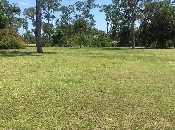 5708 Eagle Dr, Fort Pierce, FL 34951