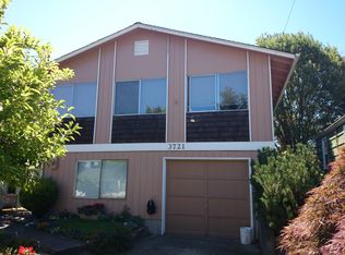 3721 SW Southern St, Seattle, WA 98126
