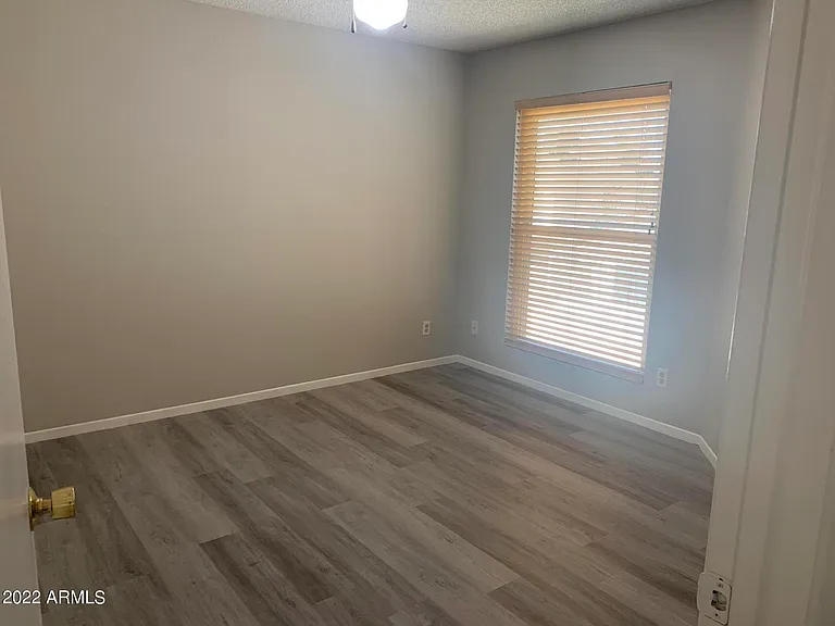 1608 N Calle Cir — Photo 13