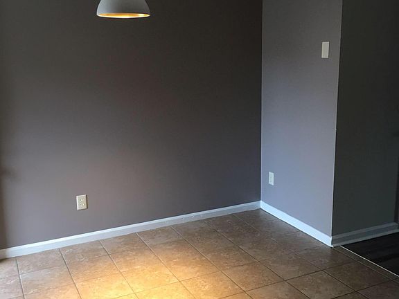 5th image of 1417 Bradyville Pike APT B