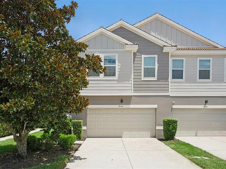 9194 Shepton St — Photo 1