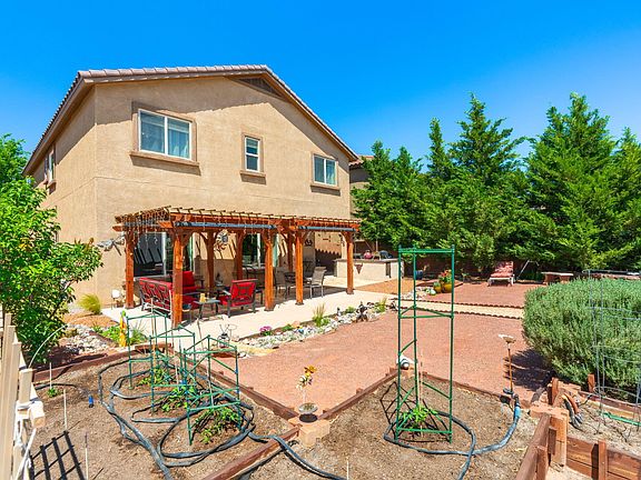 2nd image of 3608 Plano Vista Rd NE