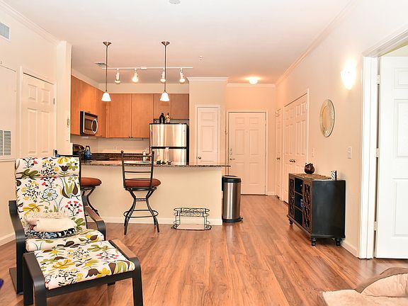 4th image of 1901 5th Ave E Unit 2111