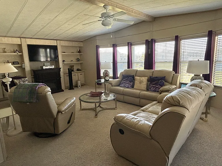 5471 Whitehaven Ln #295 — Photo 8