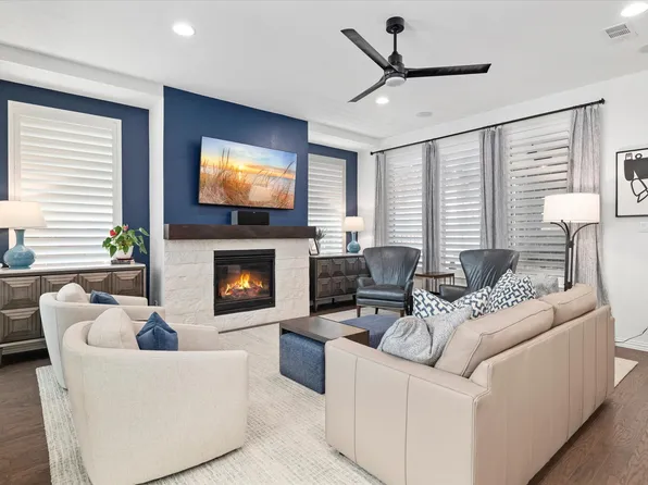 1561 William Way, Farmers Branch, TX 75234