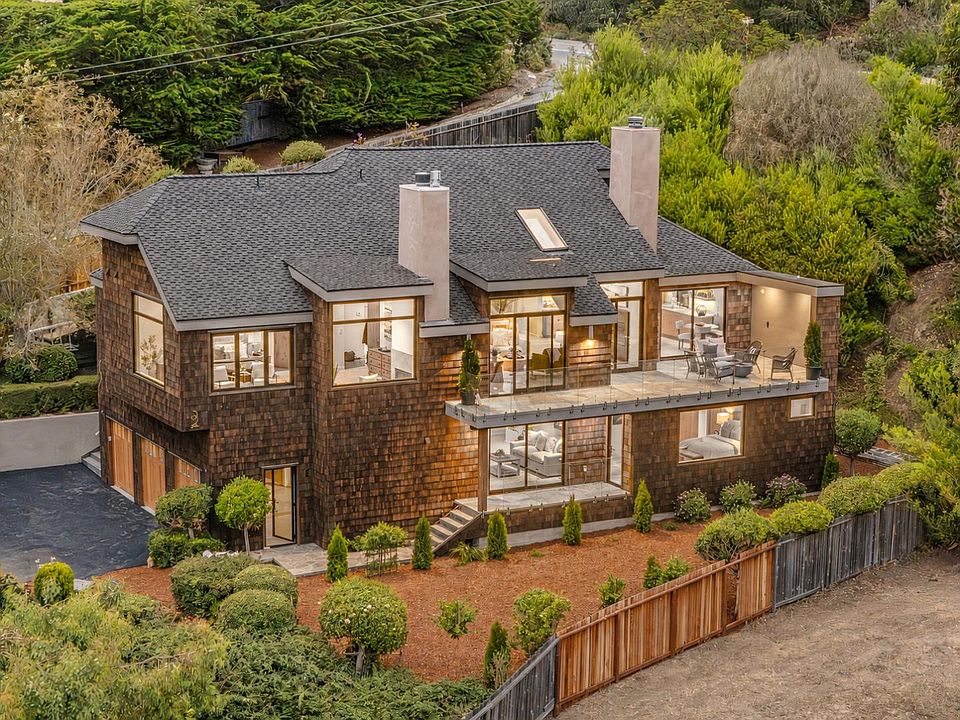 1st image of 231 Spindrift Rd