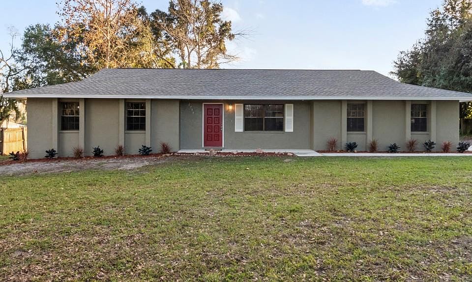 1st image of 2736 Shadywood Pl