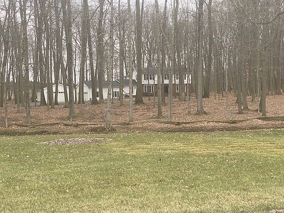 3rd image of 1431 Township Road 843