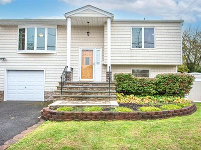 60 Bogart Street, Huntington Station, NY, 11746