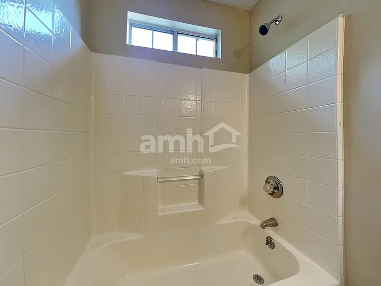 12309 Walkers Glen Ct — Photo 15