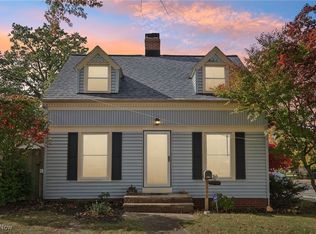 2216 Lincoln Ave, Lakewood, OH