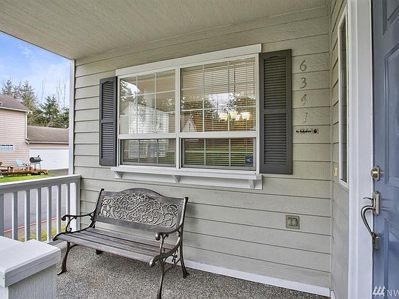 2nd image of 6341 Hamma Hamma Ln NE