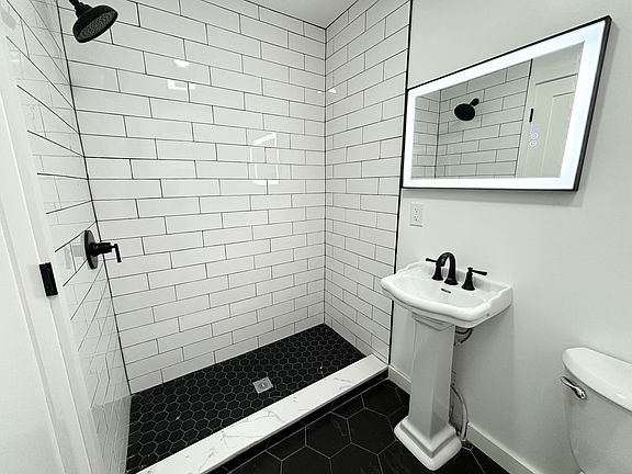 4th image of 165 W Main St #2