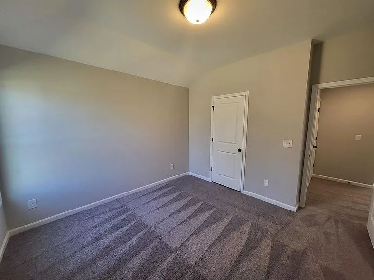 227 Haverford Dr — Photo 8