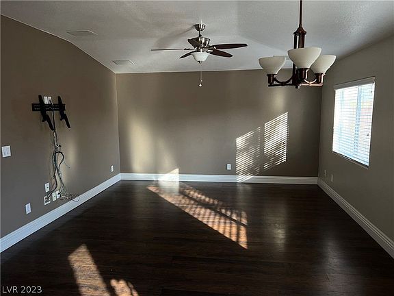 4th image of 7804 Corn Lily Ct