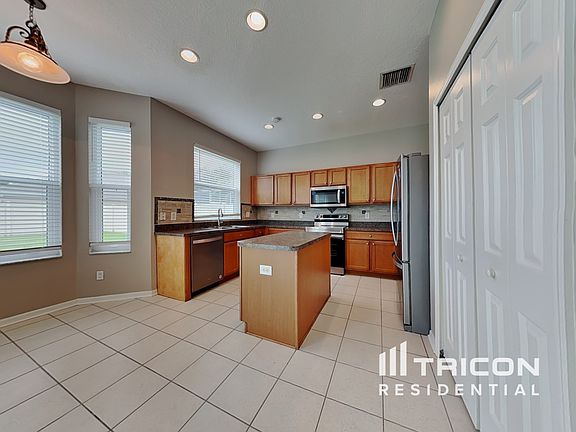 5th image of 18840 Narimore Dr