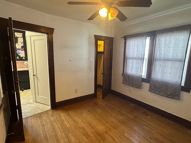 635 S 4th Ave — Photo 7