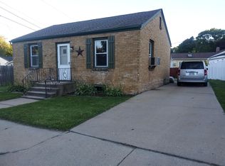2813 Spring St, Racine, WI 53405