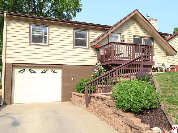 2nd image of 7118 Chandler Acres Dr