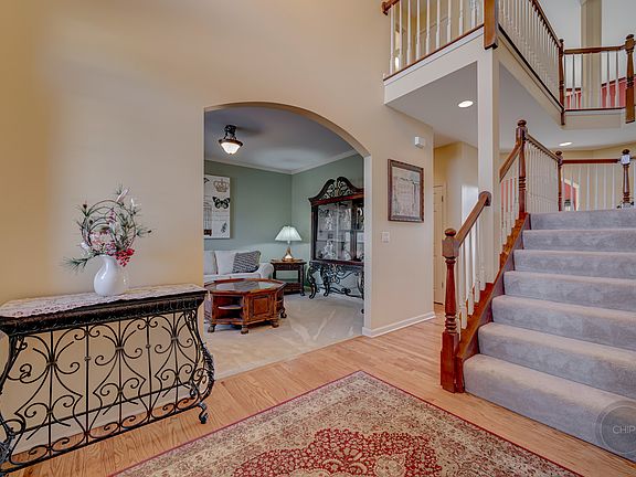 4th image of 24445 W Brooklands Ln