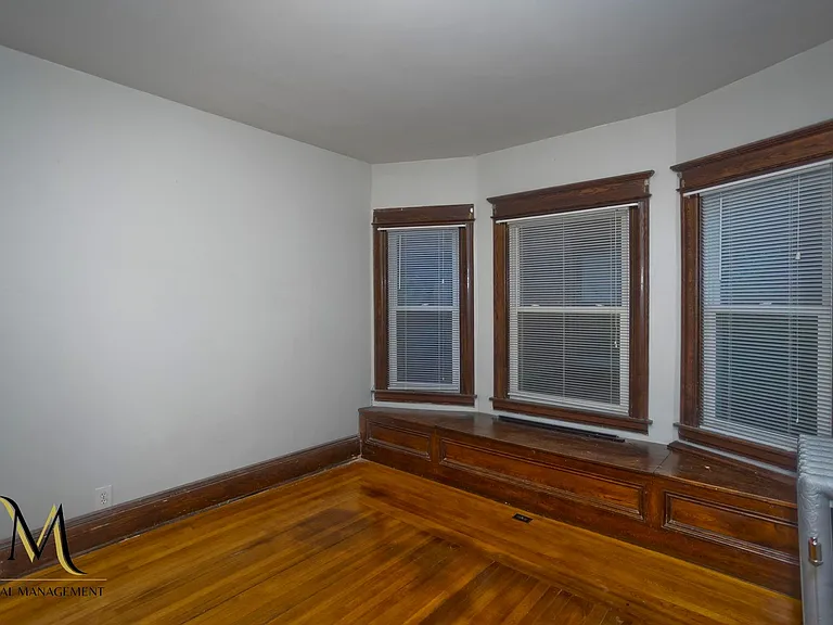 286 Sumner Ave — Photo 20